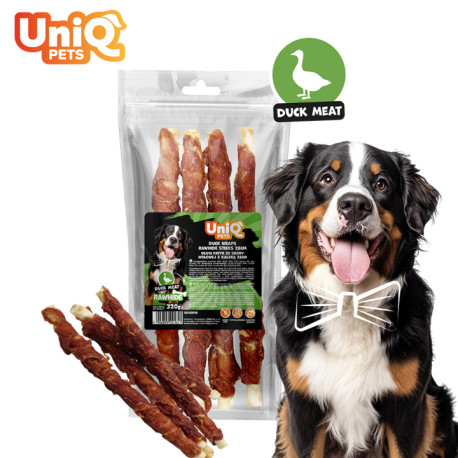 UNIQ PETS Kacsahúsos jutalomfalat rudak marhabőrrel – 320 g